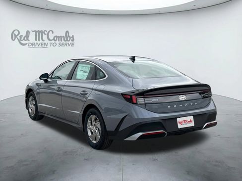 New 2026 Hyundai Sonata SE image 3