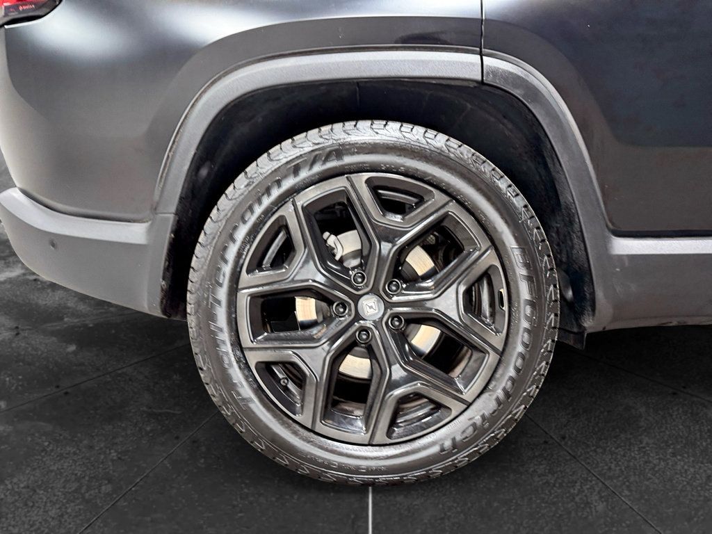 Used 2023 Rivian R1S Adventure Dual AWD/4WD image 37