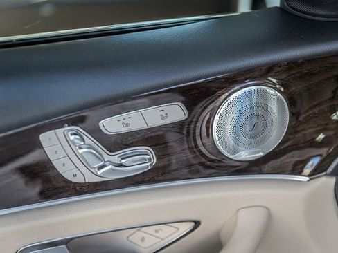 Used 2020 Mercedes-Benz E 350 4MATIC Sedan image 49