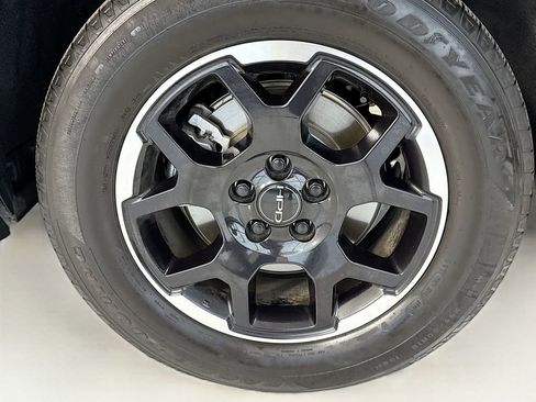 Certified 2025 Honda Pilot EX-L image 32