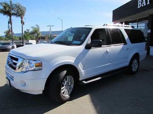 Used 2013 Ford Expedition EL XLT RWD image 4