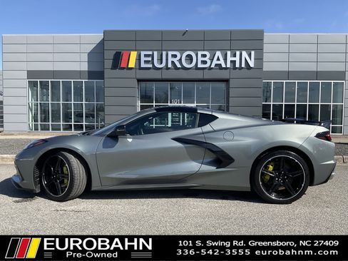 Used 2023 Chevrolet Corvette Stingray Coupe w/ Z51 Performance Package image 2