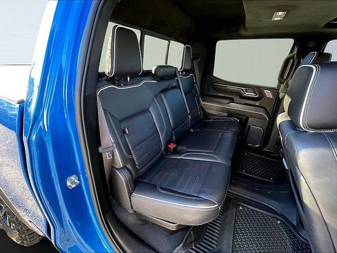 Used 2023 GMC Sierra 1500 AT4X AWD/4WD image 34