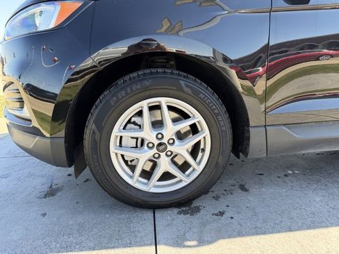 Certified 2024 Ford Edge SEL image 4