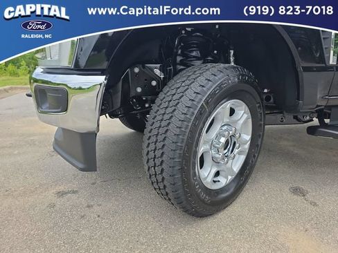New 2026 Ford F250 XLT w/ FX4 Off-Road Package AWD/4WD image 30