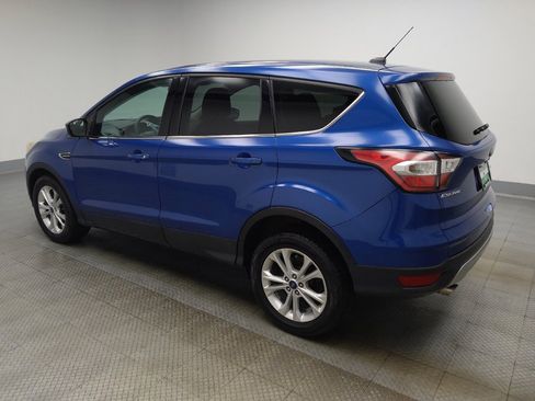 Used 2017 Ford Escape SE FWD image 3