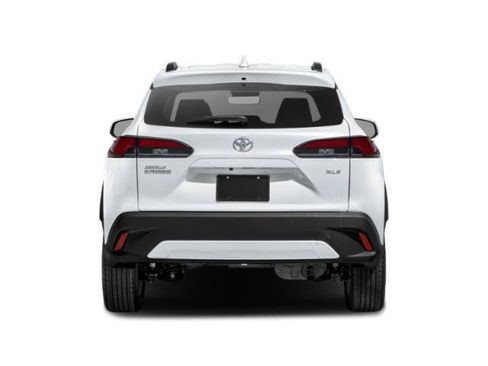 Certified 2022 Toyota Corolla Cross XLE w/ Convenience Package FWD image 5