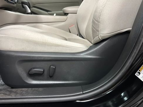 Used 2020 Nissan Altima 2.5 S FWD image 17
