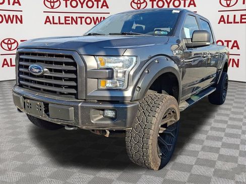 Used 2017 Ford F150 XLT w/ Equipment Group 302A Luxury AWD/4WD image 3