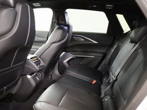 New 2026 Cadillac Lyriq Signature Luxury image 27