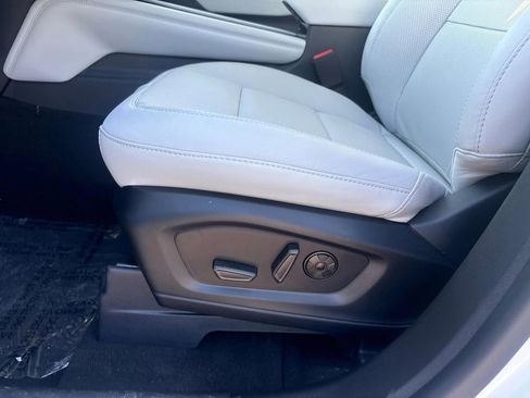 New 2026 Ford Explorer Platinum w/ LUX Leather Package image 19