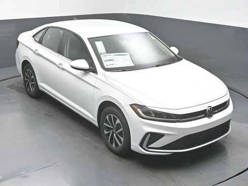 New 2026 Volkswagen Jetta S image 42