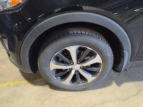 Used 2016 Kia Sorento EX FWD image 3