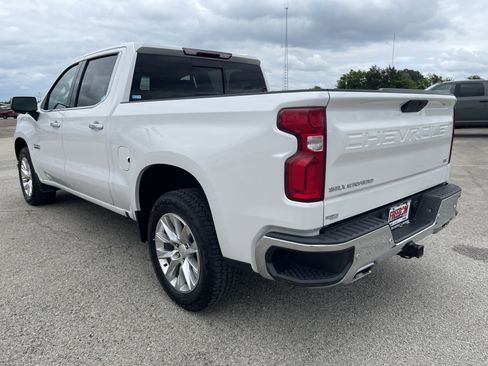Used 2022 Chevrolet Silverado 1500 LTZ image 6