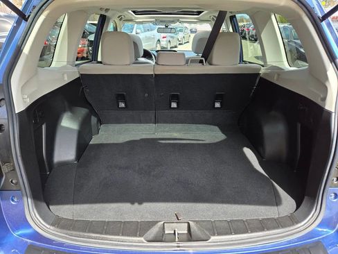Used 2016 Subaru Forester 2.5i Premium w/ All-Weather Package image 11