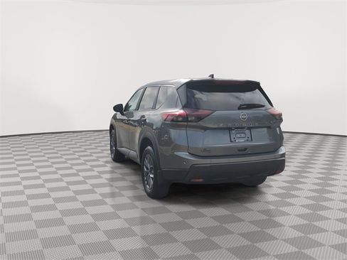 Certified 2026 Nissan Rogue S image 8