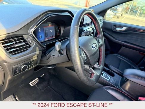 Used 2024 Ford Escape ST-Line AWD/4WD image 17