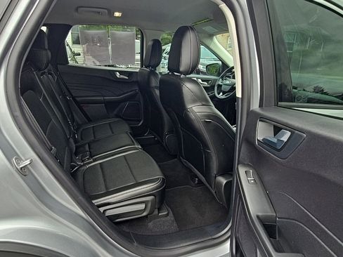 Used 2022 Ford Escape SEL image 14