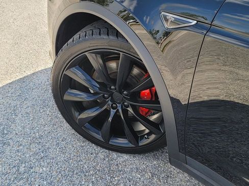 Used 2016 Tesla Model X P90D image 43