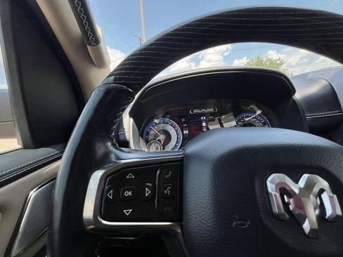 Used 2019 RAM 1500 Limited AWD/4WD image 11