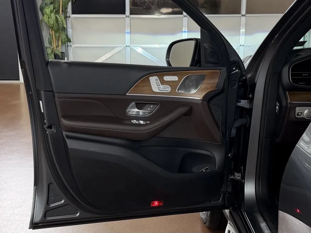 Used 2021 Mercedes-Benz GLE 350 4MATIC image 14