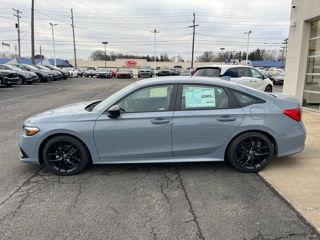Used 2024 Honda Civic Sport image 4