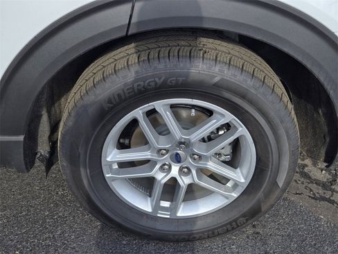 New 2026 Ford Explorer Active w/ Active Comfort Package image 10