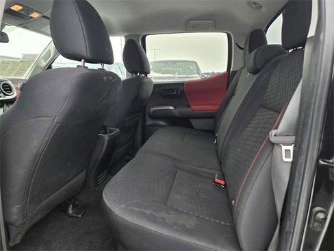Used 2022 Toyota Tacoma SR5 image 27