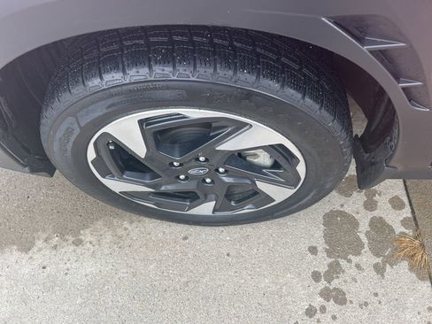 Used 2024 Subaru Crosstrek 2.5i Limited image 25