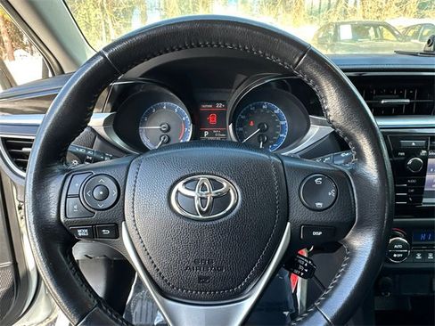 Used 2016 Toyota Corolla S image 21