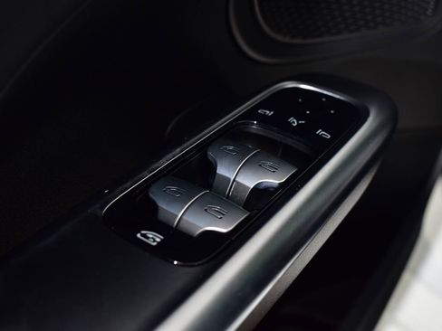 Certified 2023 Mercedes-Benz C 300 4MATIC Sedan image 13