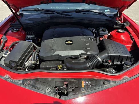 Used 2015 Chevrolet Camaro LS RWD image 15