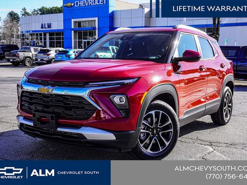 New 2026 Chevrolet TrailBlazer LT w/ Driver Confidence Package FWD image 3