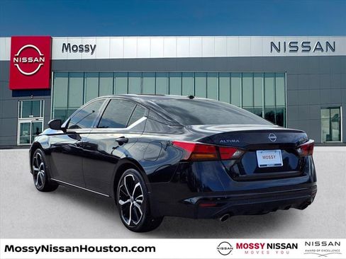 Used 2024 Nissan Altima 2.5 SR image 5