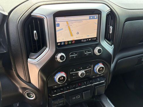 Used 2021 GMC Sierra 1500 SLT w/ SLT Convenience Package AWD/4WD image 27