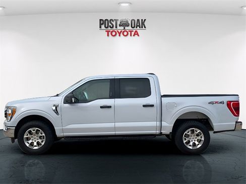 Used 2021 Ford F150 XLT w/ Equipment Group 301A Mid image 4