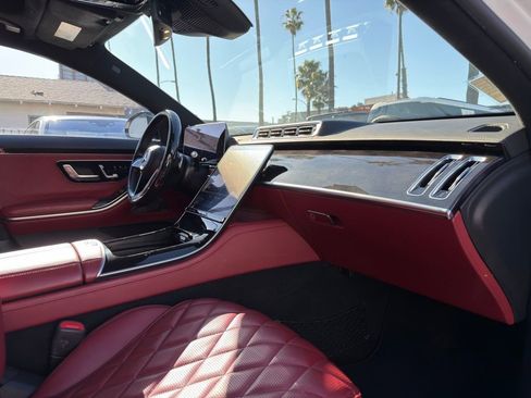 Used 2022 Mercedes-Benz S 580 4MATIC Sedan image 33