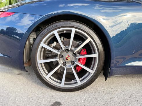 Used 2013 Porsche 911 Carrera S image 27