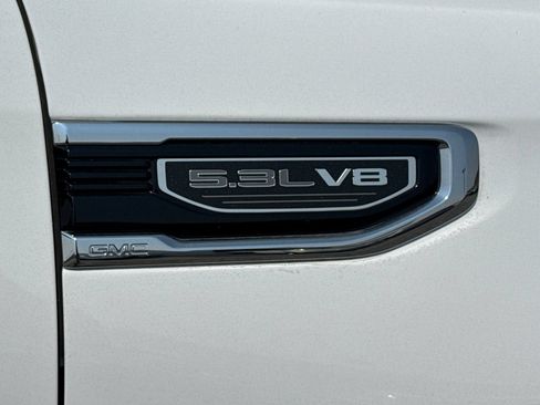 Used 2024 GMC Sierra 1500 SLT w/ SLT Premium Plus Package AWD/4WD image 50