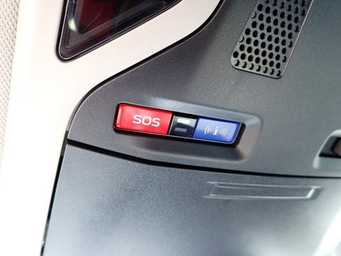 Certified 2023 Subaru Outback Limited image 25