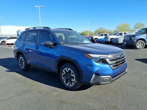 Used 2026 Subaru Forester Premium AWD/4WD image 1