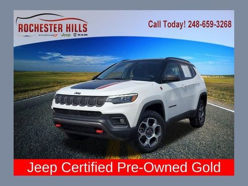 Used 2022 Jeep Compass Trailhawk w/ Trailhawk Elite Group image 1