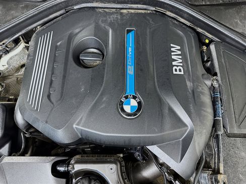 Used 2017 BMW 330e image 39