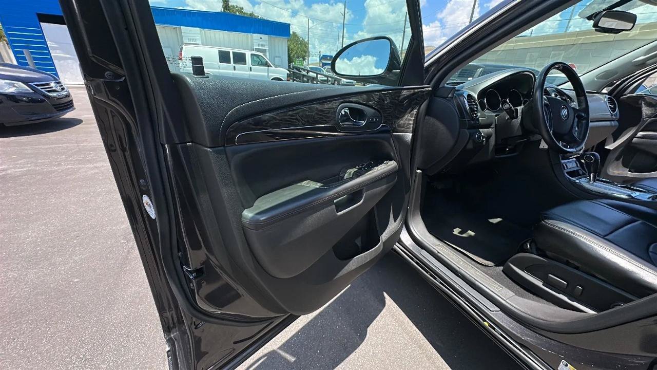 Used 2014 Buick Enclave Leather FWD image 20