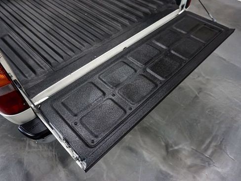 Used 1997 Toyota Tacoma 4x4 Xtracab V6 image 50
