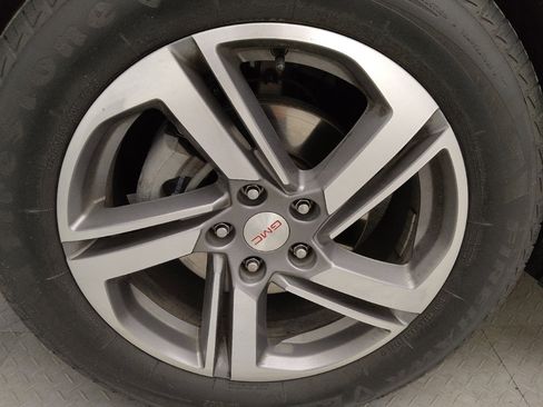 Used 2020 GMC Terrain SLT FWD image 31