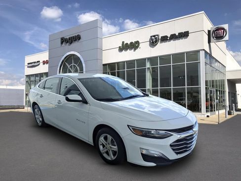 Used 2024 Chevrolet Malibu LS w/ Driver Confidence Package FWD image 1