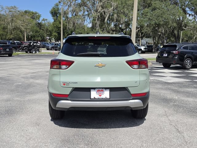 Used 2025 Chevrolet TrailBlazer LT FWD image 5