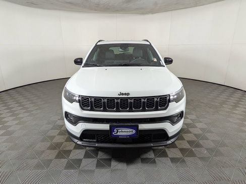 New 2026 Jeep Compass Latitude image 2