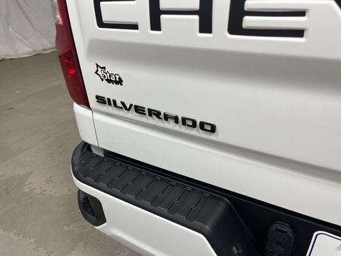 New 2025 Chevrolet Silverado 1500 Custom w/ LPO, Dark Essentials Package image 22